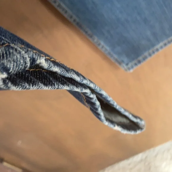 Relisted Levi’s 550 relaxed slight distressed jean tapered leg 40 X 36 big&tall - Picture 15 of 17